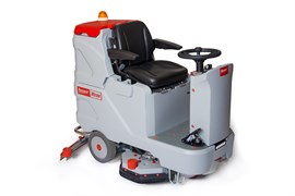 Аккумуляторная поломоечная машина с местом оператора Bennett Hussar H120-76d Pro 2743
